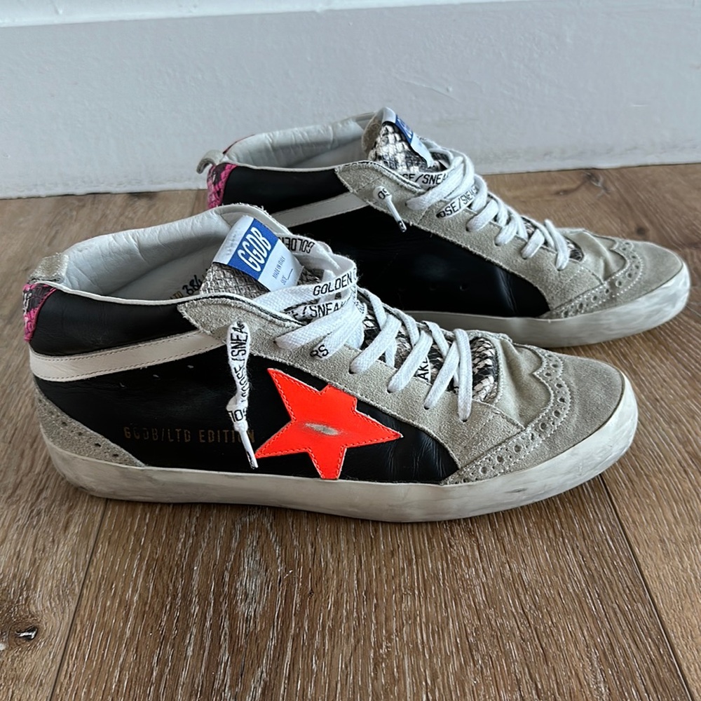 Hardly worn!! Golden Goose Limited Edition Midstar Leather Sneakers!